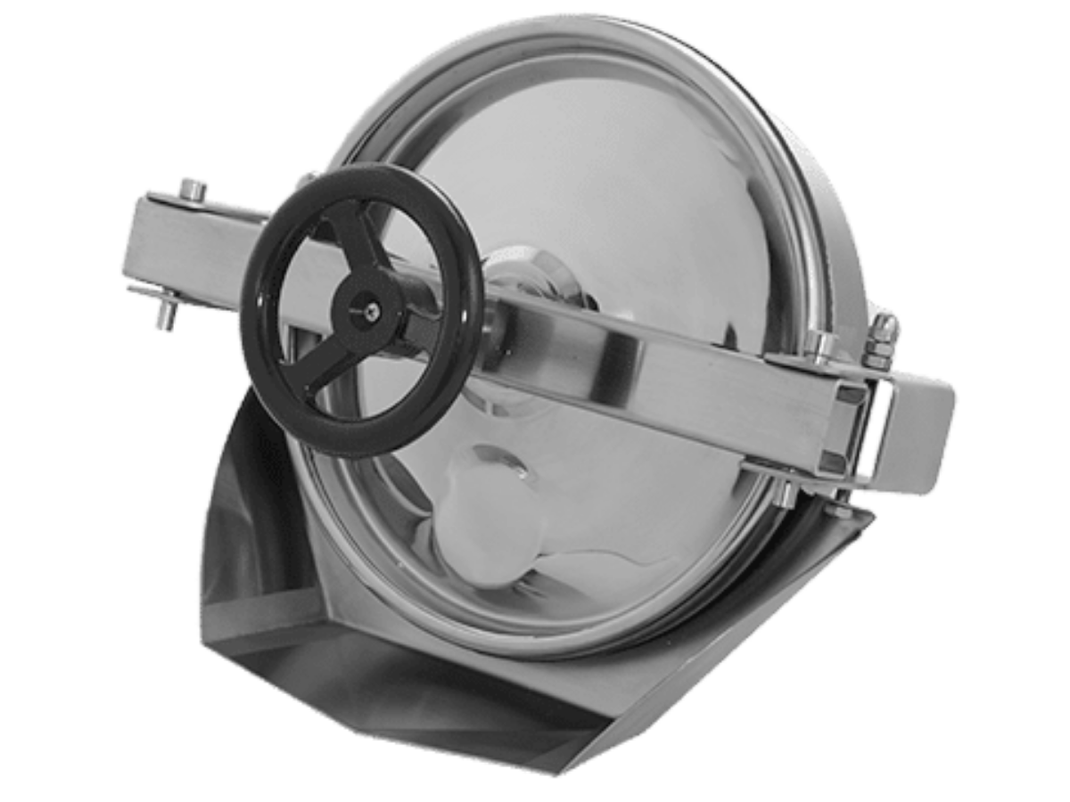 Round manway for side installation