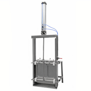 Stainless steel rectangular manway (guillotine, gate) E136 (600x600)